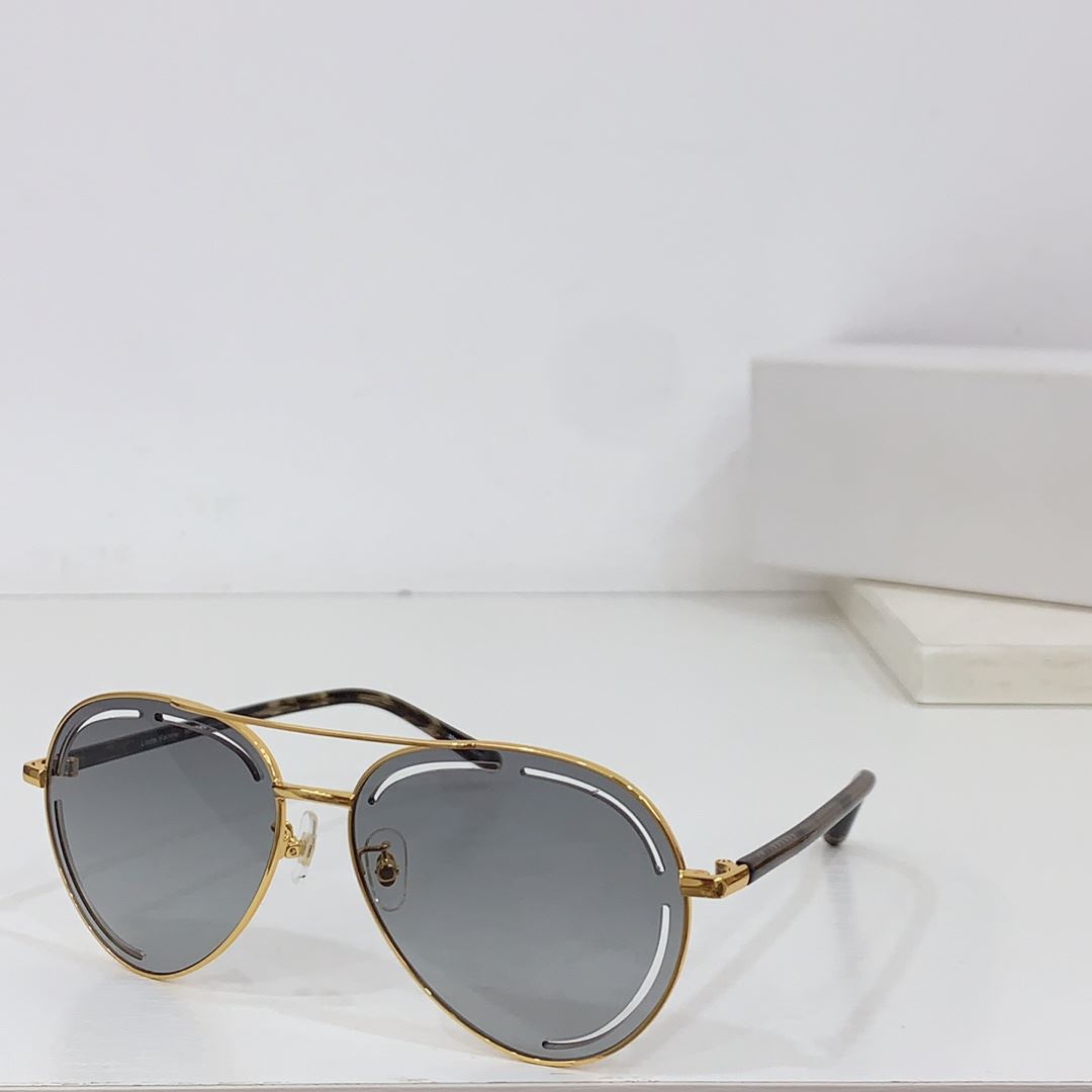 Linda Farrow Sunglasses